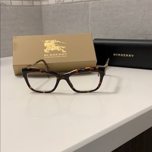 Burberry eye glasses